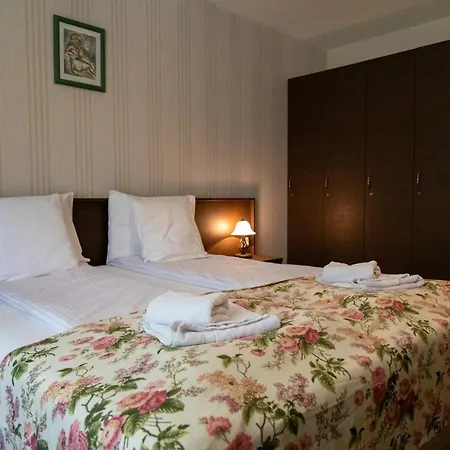 Guest house Cvetni Konaci