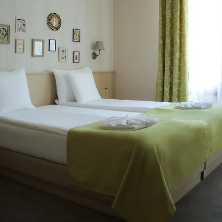 Cvetni Konaci-lenka * Vrnjačka Banja