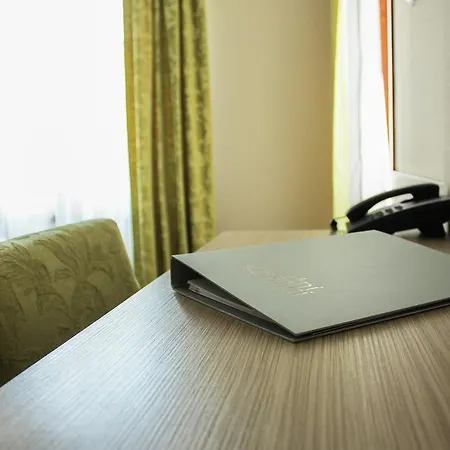 Cvetni Konaci-lenka Apartmanhotel *