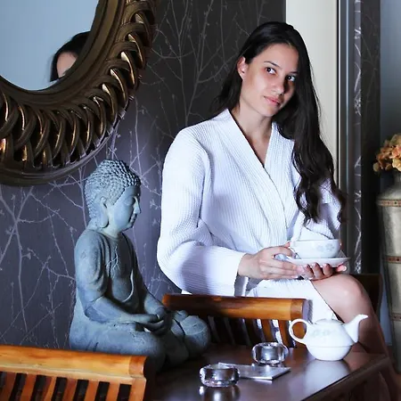 Cvetni Konaci-lenka Apartmanhotel *